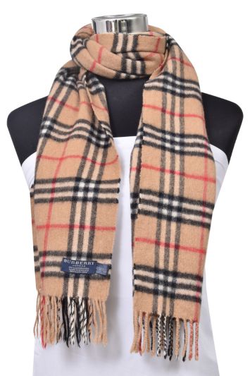 Burberry Classic Checkered Scarf