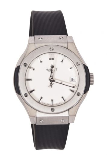 Hublot Classic Fusion Titanium Opalin 33mm Watch