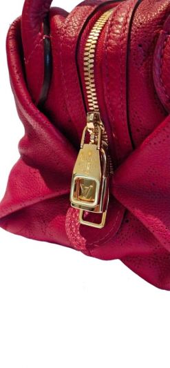 LOUIS VUITTON GRENAT MAHINA LEATHER GALATEA PM BAG