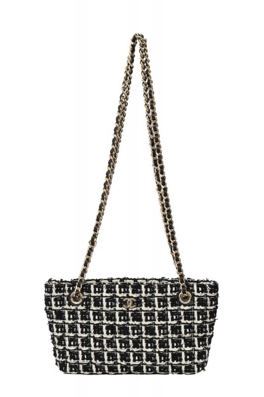 CHANEL TWEED SMALL SHOULDER BAG