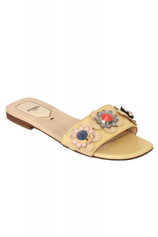 FENDI SIZE- EU 36 PATENT LEATHER EMBELLISHED FLOWERLAND FLAT SLIDES