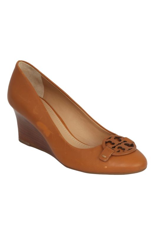 TORY BURCH SIZE-9M LEATHER WEDGE PUMPS