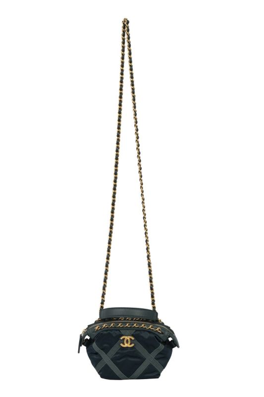 CHANEL NYLON GROSGRAIN QUILTED LIFESTYLE  CLUTCH WITH CHAIN BAG