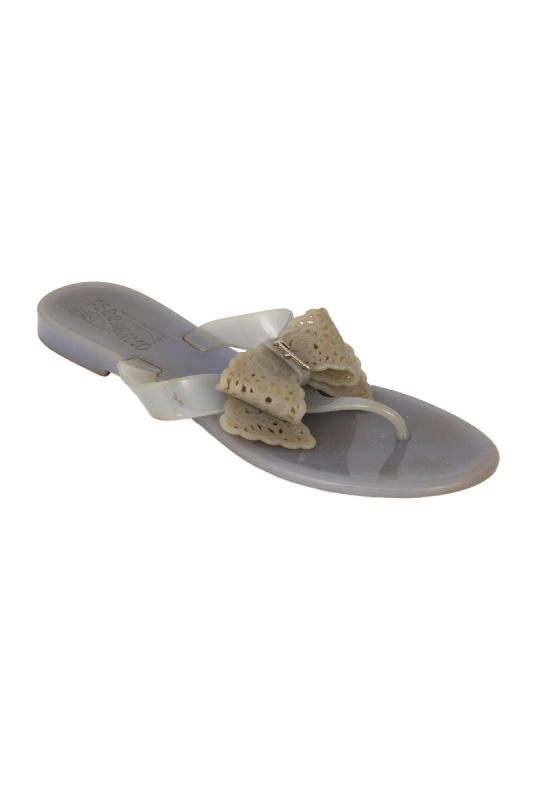 SALVATORE FERRAGAMO SIZE 6 VARA BOW JELLY SANDAL