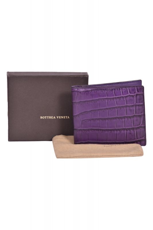 Bottega Veneta Crocodile Leather Bi Fold Wallet RT129-103