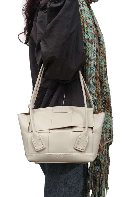 Bottega Veneta Small Arco Handbag