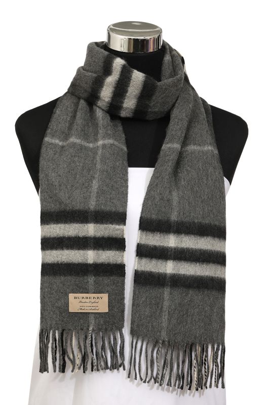 Burberry Black Cashmere Checks Scarf