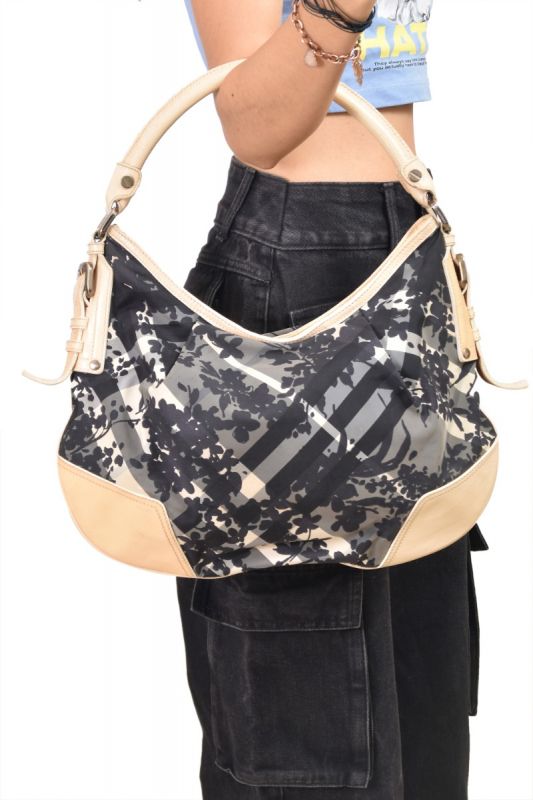 Burberry Black/Cream Floral Beat Check Nylon And Patent Leather Hobo Bag