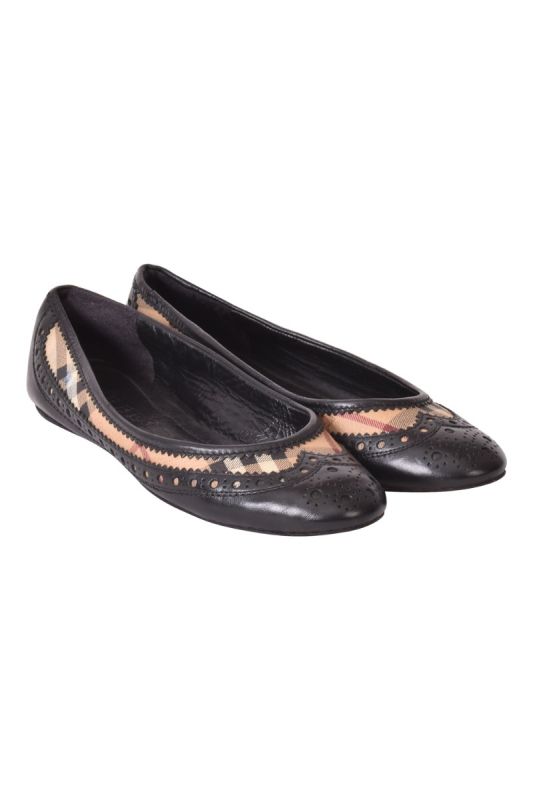 Burberry Brogue Haymarket Tudor Flats