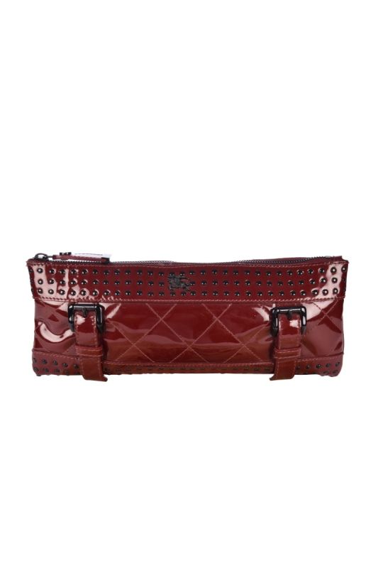 BURBERY PRORSUM PATENT LEATHER CLUTCH