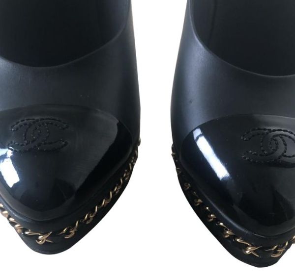 CHANEL CAP TOE CHAIN PUMPS