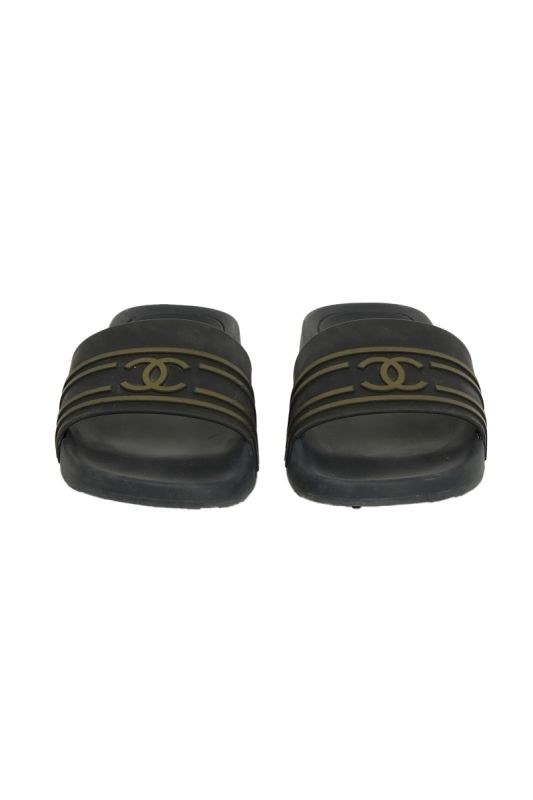 Chanel EU 36 Bicolor CC Rubber Mules