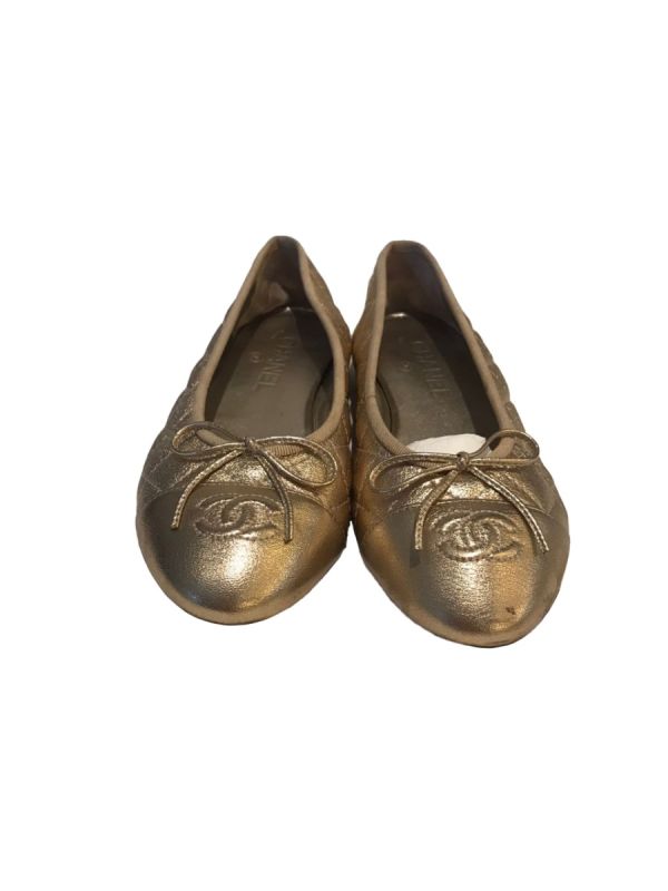 Chanel Gold Leather Cap Toe Ballerinas