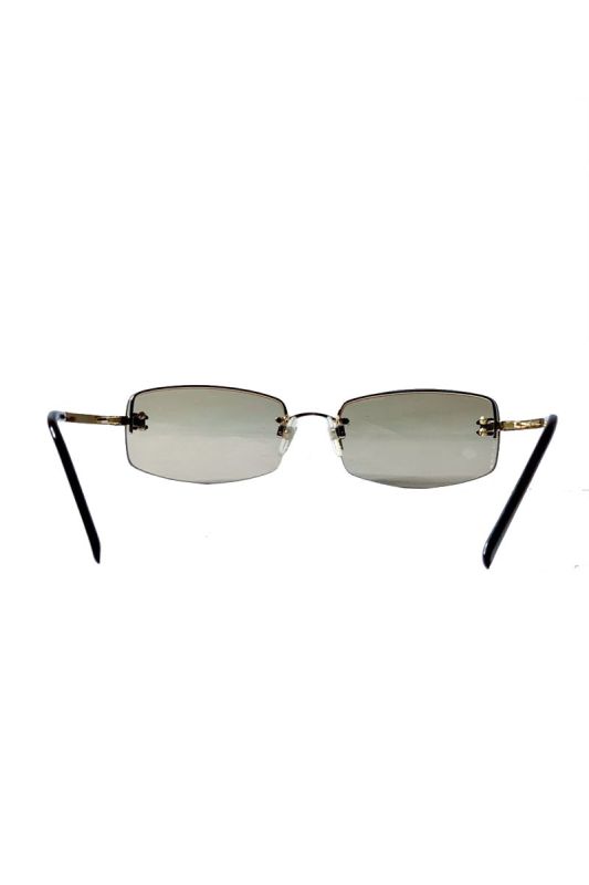 CHANEL GRADIENT TINT SQUARE LOGO SUNGLASSES