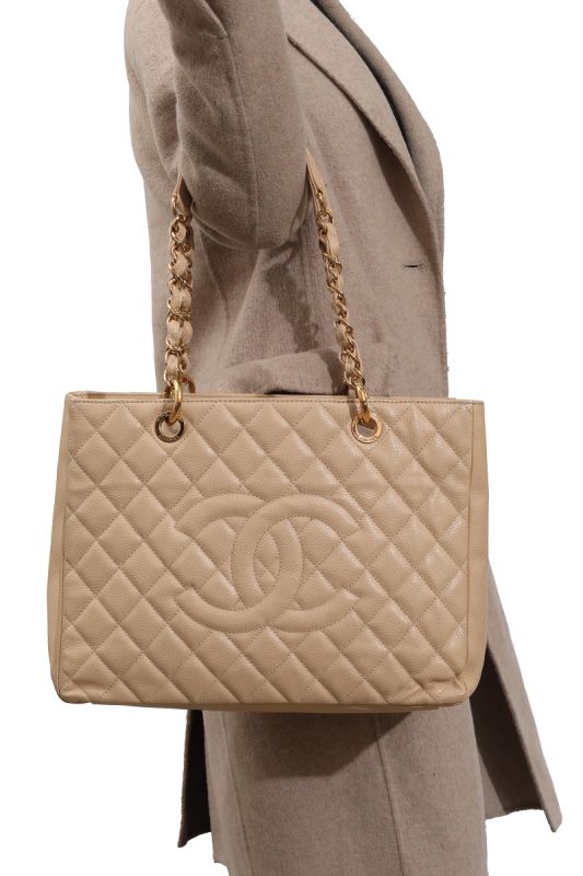 Chanel Quilted Caviar Leather 31 Rue Cambon Grand Tote Bag