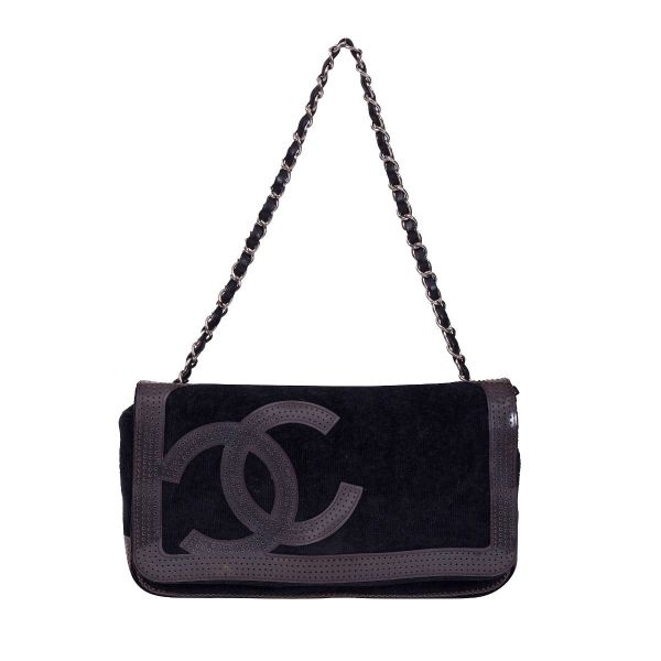 CHANEL VELVET SHOULDER BAG