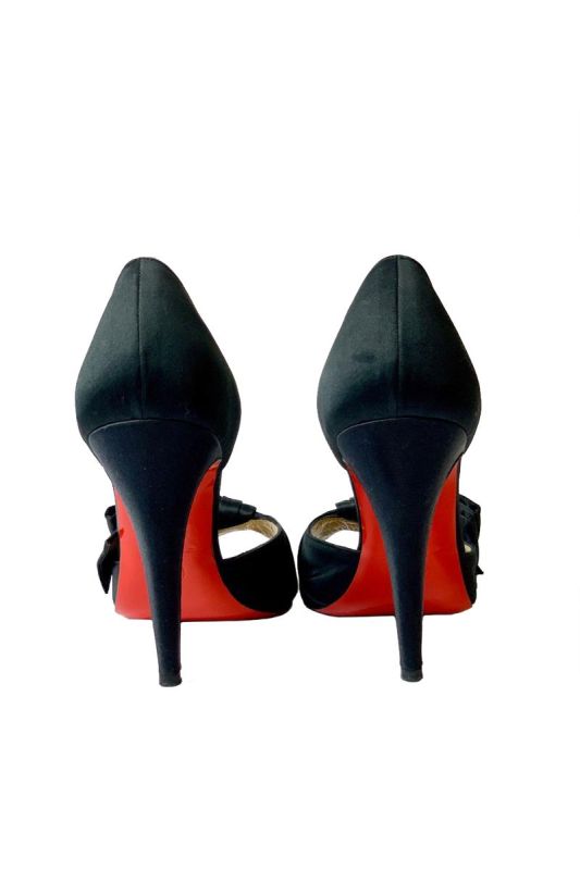 CHRISTIAN DIOR BOW T DORCET HEELS