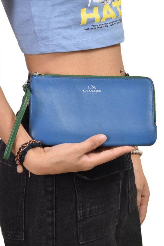 Coach Blue/Green Leather Double Zip Wristlet