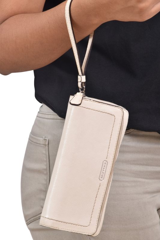 Coach Double Zip Off-White Accordion Wallet