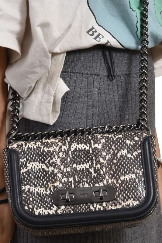 Coach Leather Snakeskin Swagger 20 Turnlock Chalk Blach Shoulder Bag