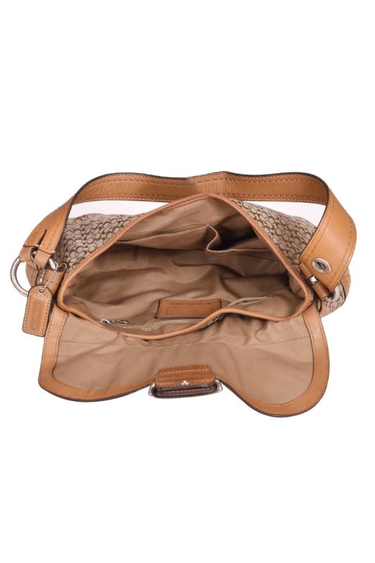 Coach Monogram Canvas Shoulder Bag RT139-10