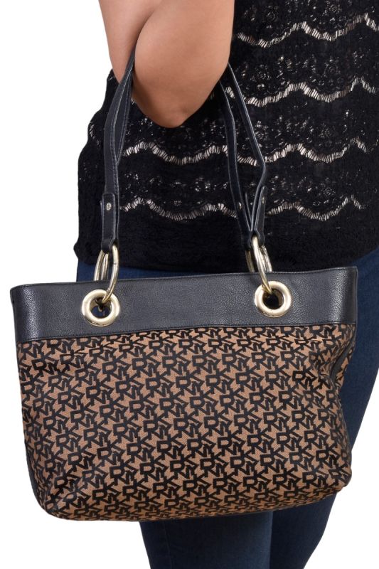 DKNY Signature Tote Bag RT104-10