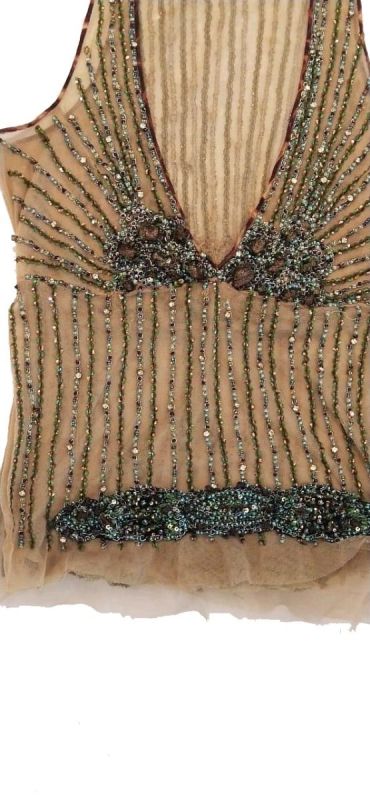 FALGUNI & SHANE PEACOCK EMBELLISHED TOP