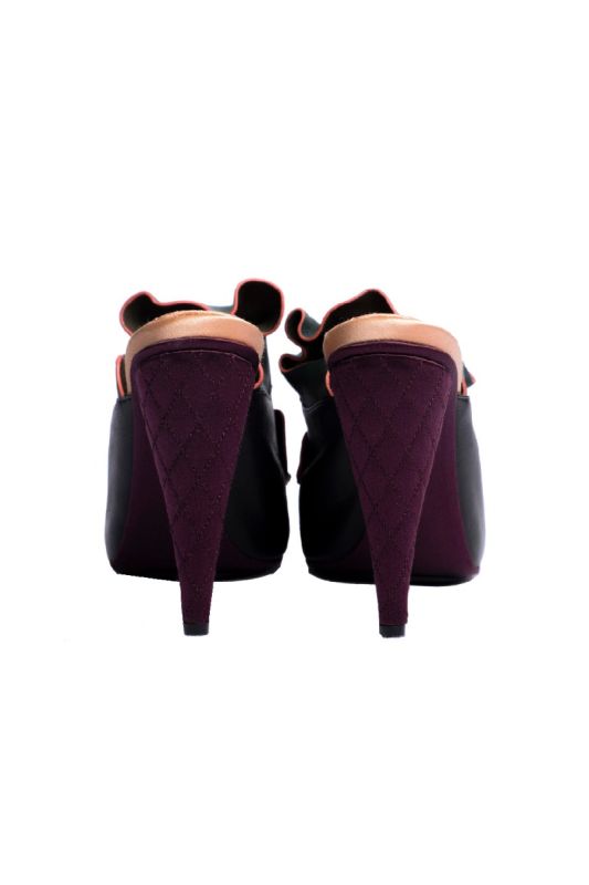 Fendi Embroidered Waves Heels