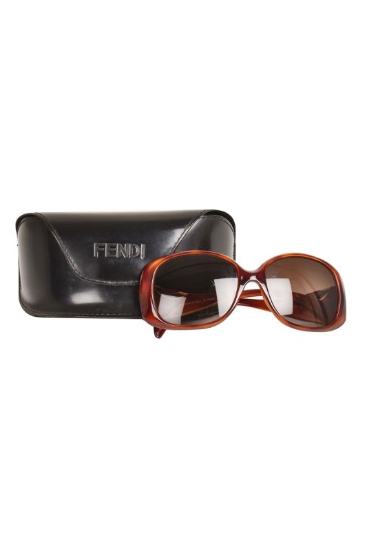 FENDI LOGO SUNGLASSES