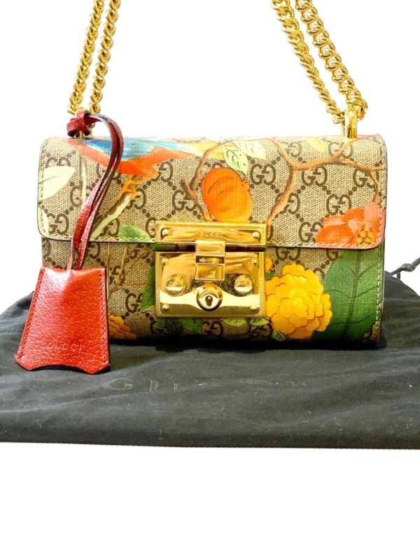GUCCI BLOOMS GG SUPREME PADLOCK SHOULDER BAG