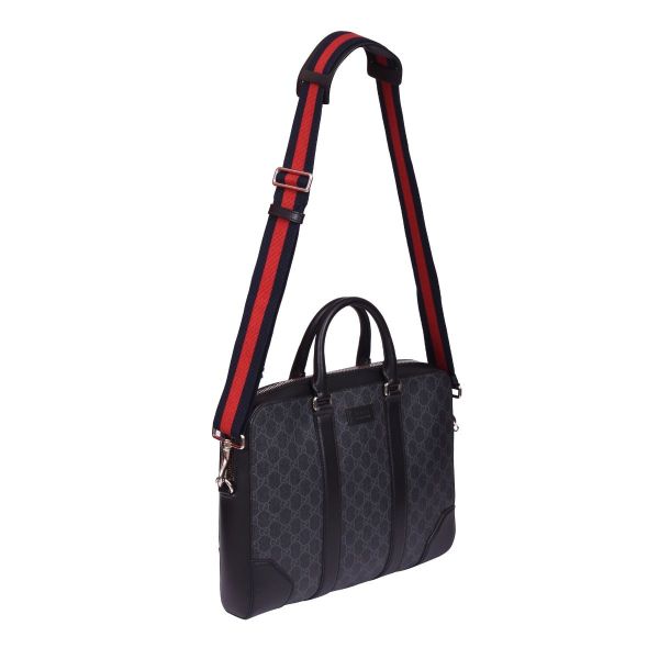 GUCCI GG SUPREME MESSENGER BAG