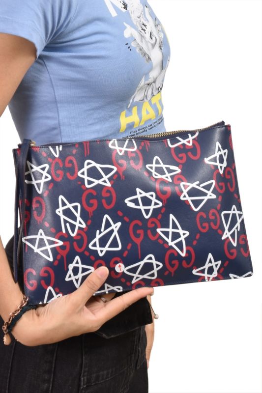 Gucci Ghost Graffiti Print Pouch