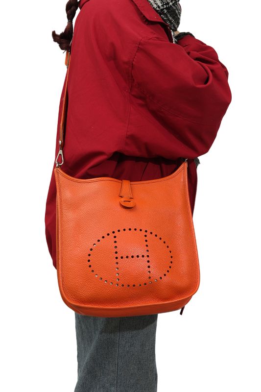 Hermes Evelyn 29/ I PM Shoulder Bag