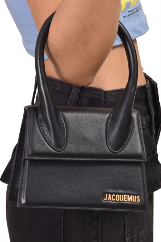 Jacquemus Black Le Chiquito Moyen Bag