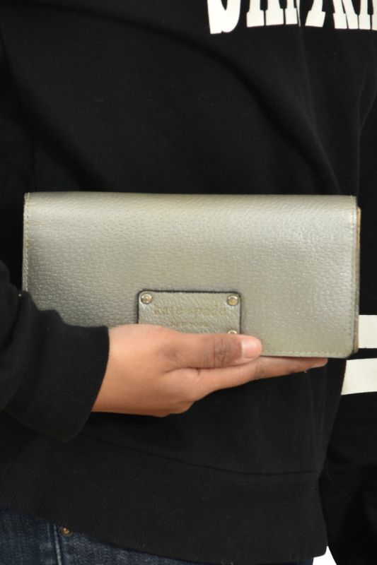 Kate Spade Wellesley Envelope Silver Wallet