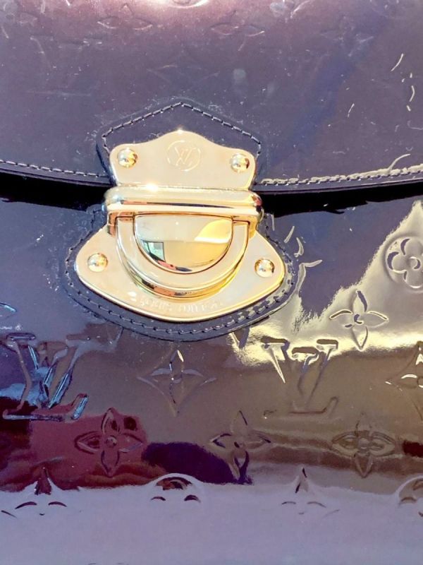 LOUIS VUITTON AMARANTE MONOGRAM VERNIS ROMAINE BAG