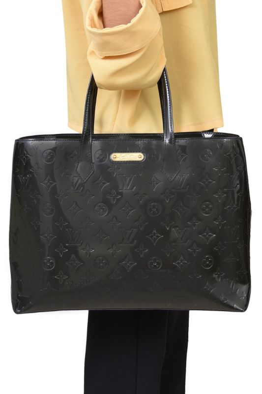 Louis Vuitton Amarante Monogram Vernis Virginia MM Bag