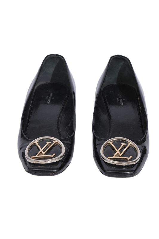 Louis Vuitton Black Patent Leather Madeleine Logo Block Heels