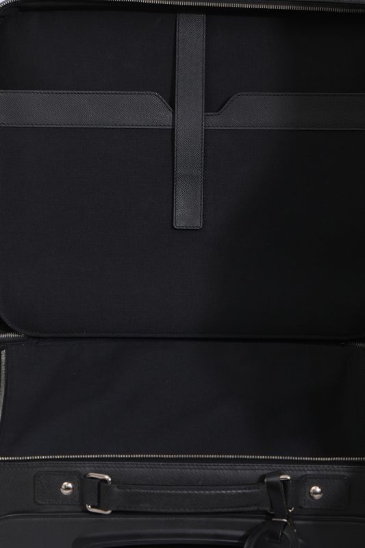 LOUIS VUITTON BLACK TAIGA LEATHER PILOT CASE