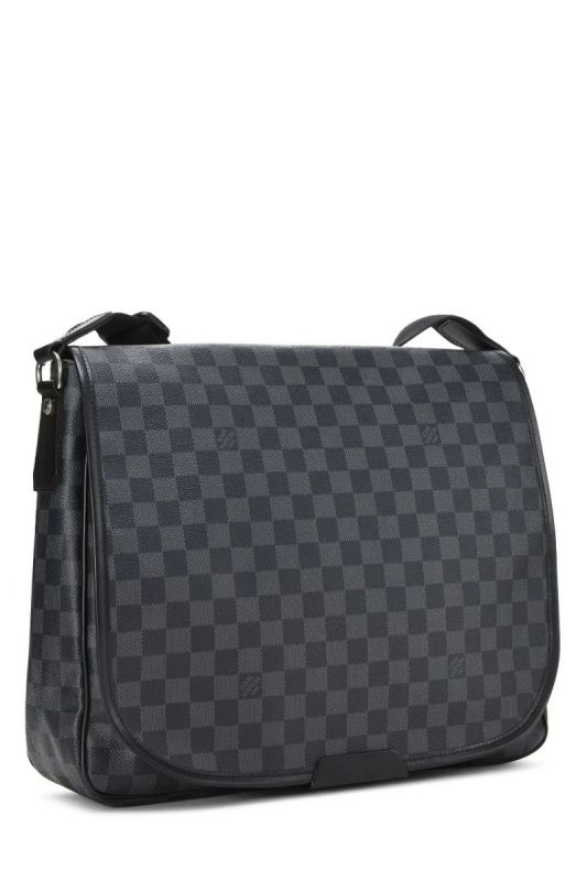 LOUIS VUITTON DAMIER GRAPHITE RENZO MESSENGER BAG