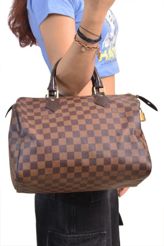Louis Vuitton Damier Speedy 30 Handbag