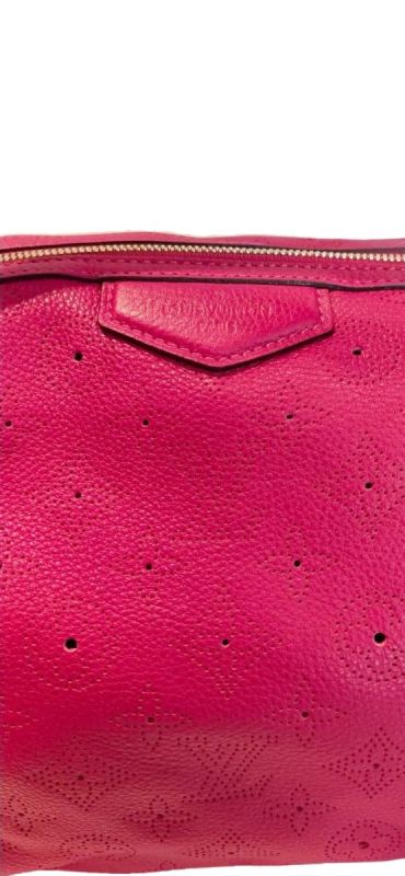 LOUIS VUITTON GRENAT MAHINA LEATHER GALATEA PM BAG