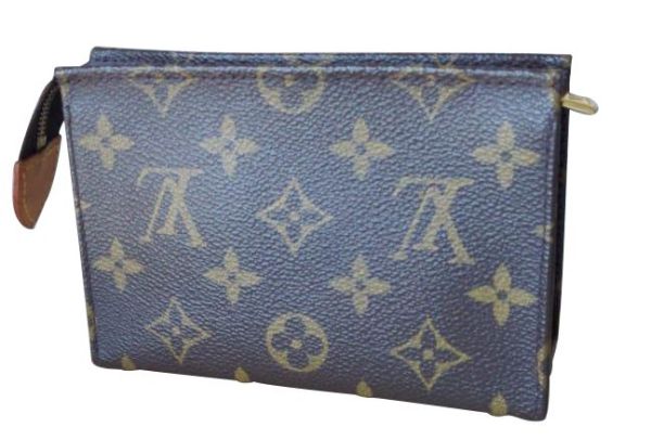 LOUIS VUITTON MONOGRAM CANVAS LIMITED EDITION TOILETRY POUCH