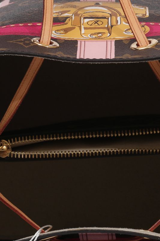 Louis Vuitton NeoNoe Limited Edition Summer Trunks Monogram Canvas Handbag BAG
