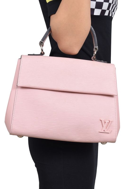 Louis Vuitton Rose Ballerine Epi Leather Cluny BAG