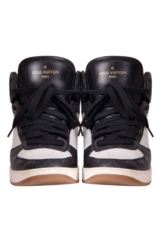 Louis Vuitton Tri Color Rivoli Monogram Sneakers