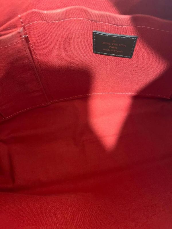 Louis VuittonThames GM DamierEbene Shoulder Bag