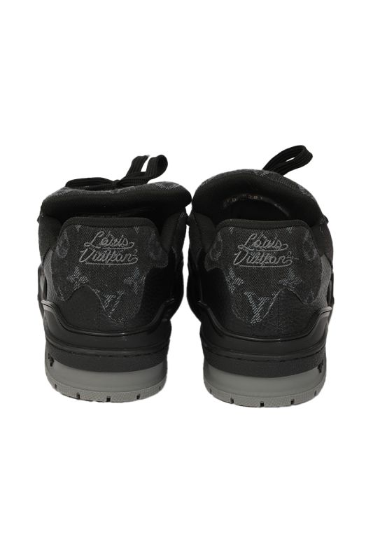 Louis Vuttion EU 41 Black Laced Logo High Sneakers