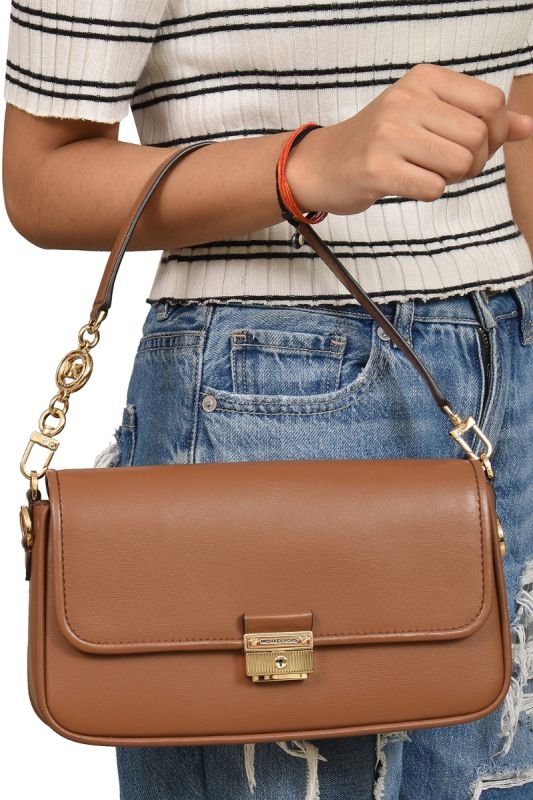 Michael Kors Bradshaw Medium Shoulder Bag