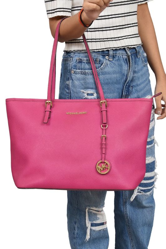Michael Kors Jet Set Travel Medium Tote